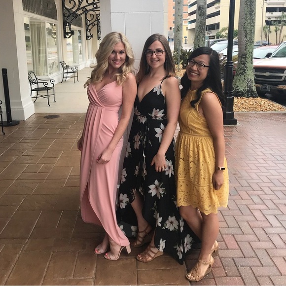 V neck, Hi-Lo long dress - Picture 7 of 7